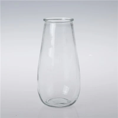투명 유리 꽃병
